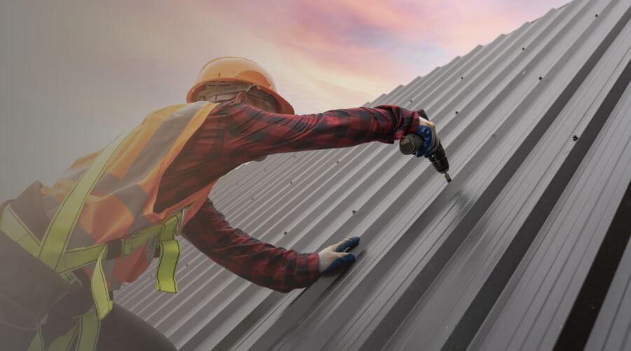 Professional residential roofers in Whiting, IA